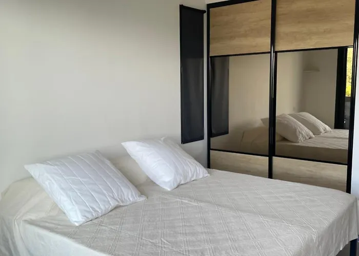 Bel Spacieux A Porto-vecchio, 10min A Pieds Du Centre Apartment *